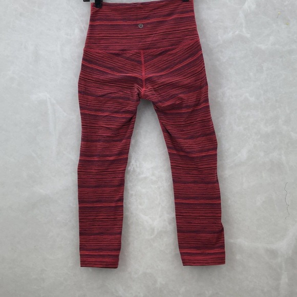 Lululemon Womens Red Striped Elastic Waist Mid Rise Skinny Capri Legging Pants 4 - Picture 6 of 7